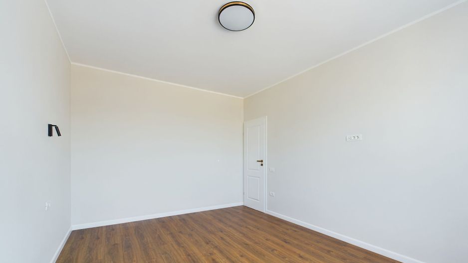 Duplex 1/2 în Moşniţa Nouă - Poză 12