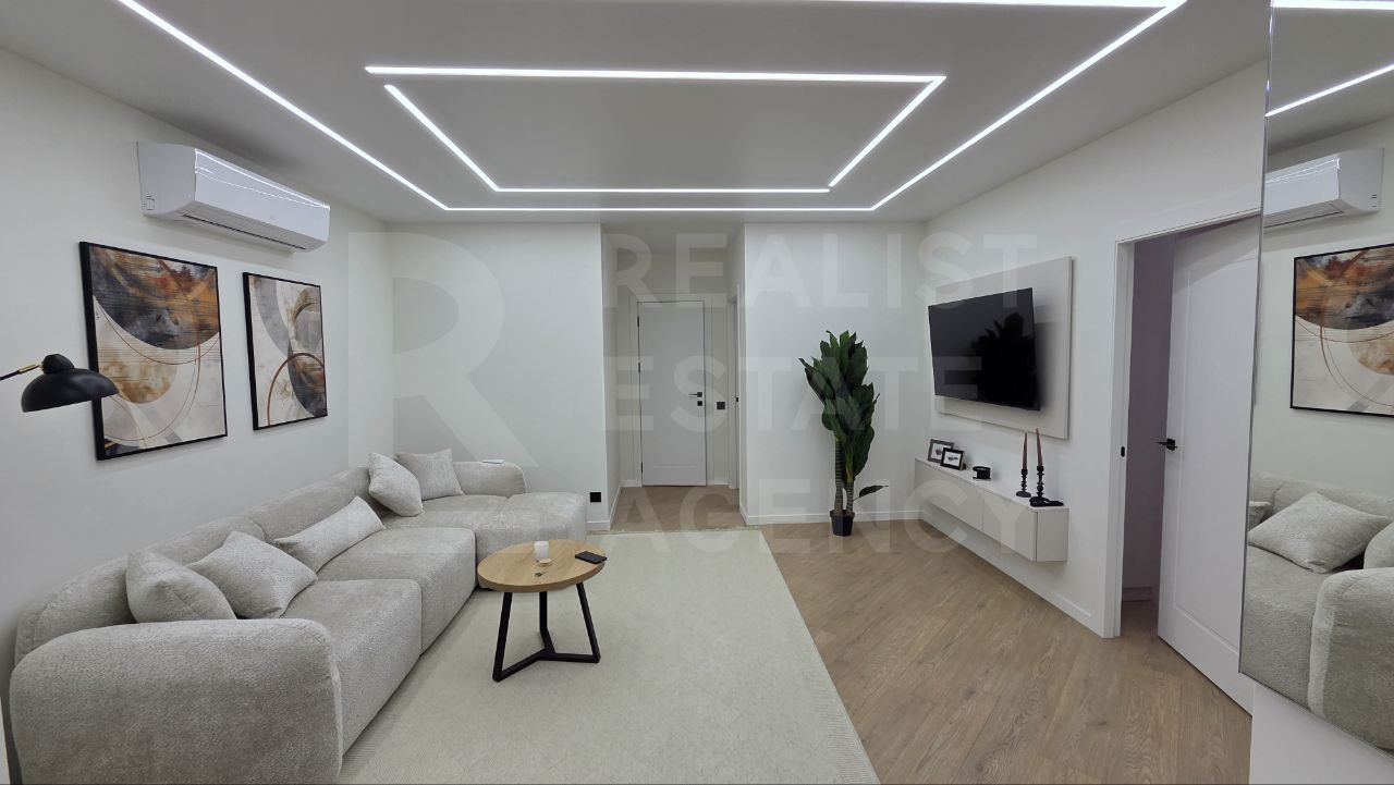 Apartament cu 2 camere+living, str. Regina Elizabeta, Durlești - Poză 4