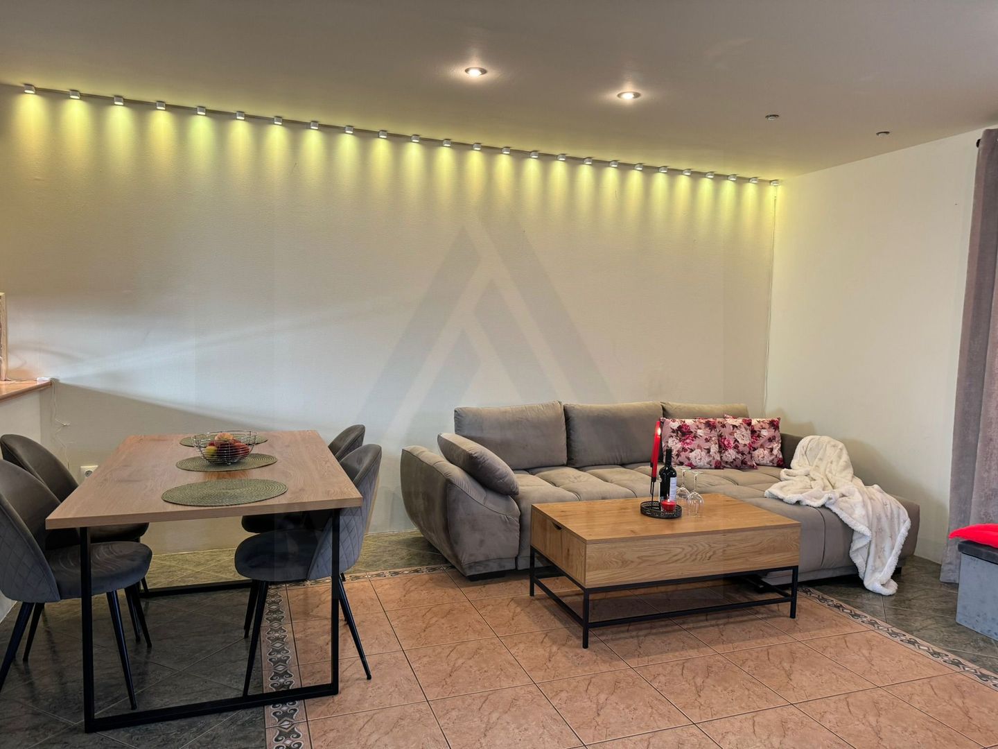 Casa premium 3 camere curte privata 120 mp utili parcare Gusterita - Poză 7
