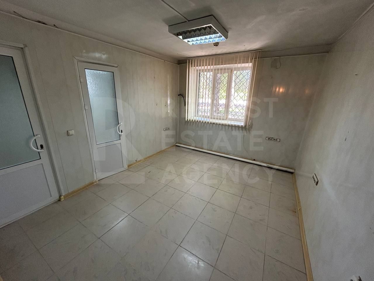 Chirie, spațiu comercial, 80 mp, str. Calea Ieşilor, Bălți - Poză 3