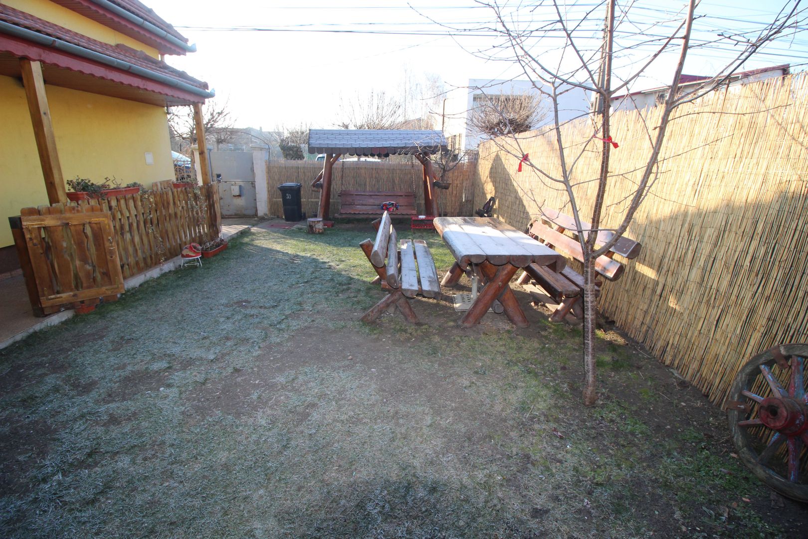 CASA-ZONA MEHALA CU DOUA FRONTURI - Poză 9