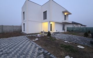 Casa noua 4 dormitoare 2 bai P+1 zona Selgros Teilor - Poză 1