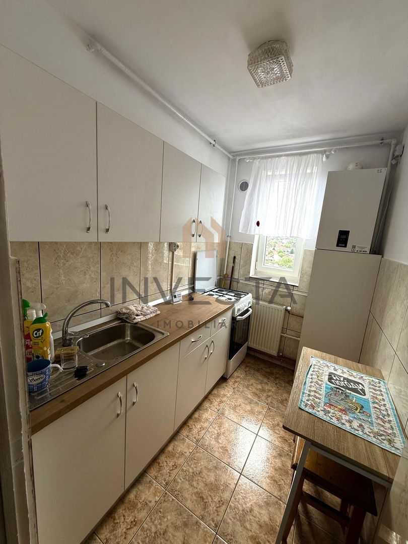 Apartament cu o priveliste superba chiar langa piata Hermes ! - Poză 3