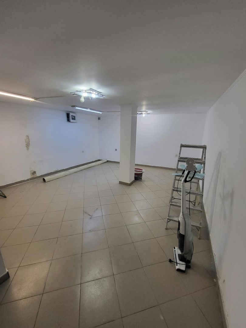 Casa de inchiriat. curte, centrala proprie, zona centrala. metrou 7min - Poză 9