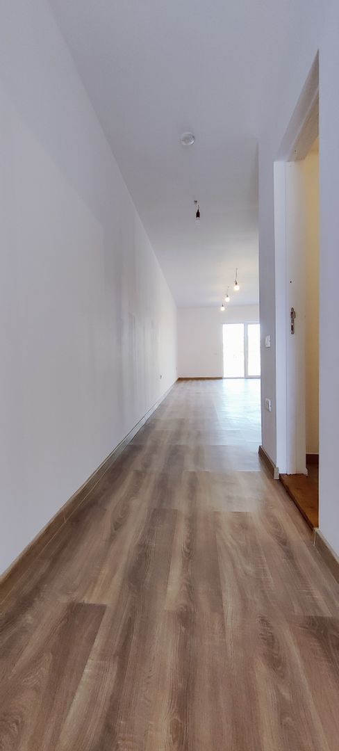 DUPLEX CERNETEAZ  140 MP UTILI + TEREN 570 MP - Poză 8