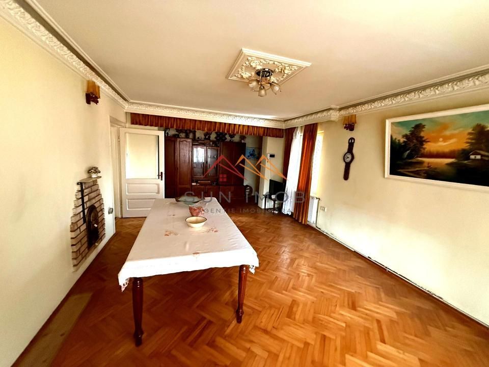 Vila 7 camere, an 1984, garaj, terasa, teren 604 m2, Poiana Campina,PH - Poză 1