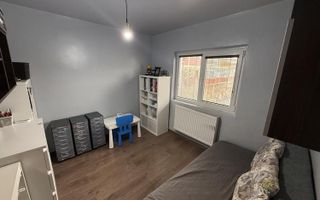 Etaj 1 Aradului  3 camere  etaj 1 cu centrala - Poză 9