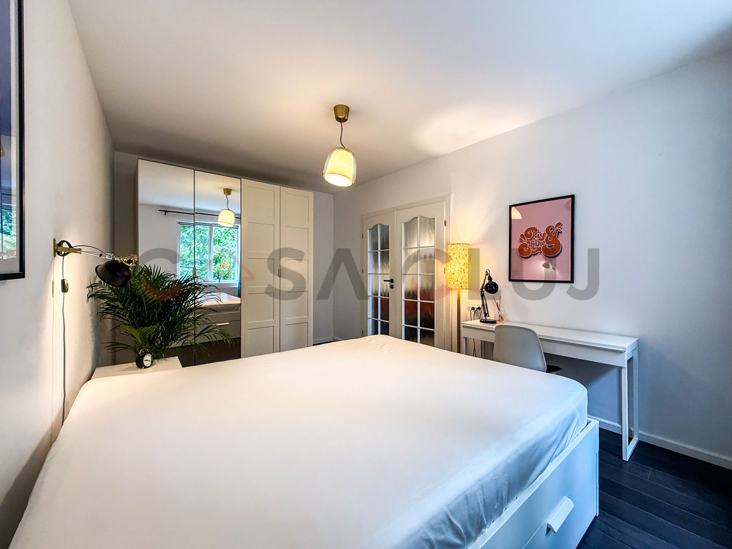 Apartament central 3 camere, la cheie, Zona Urania - Poză 2