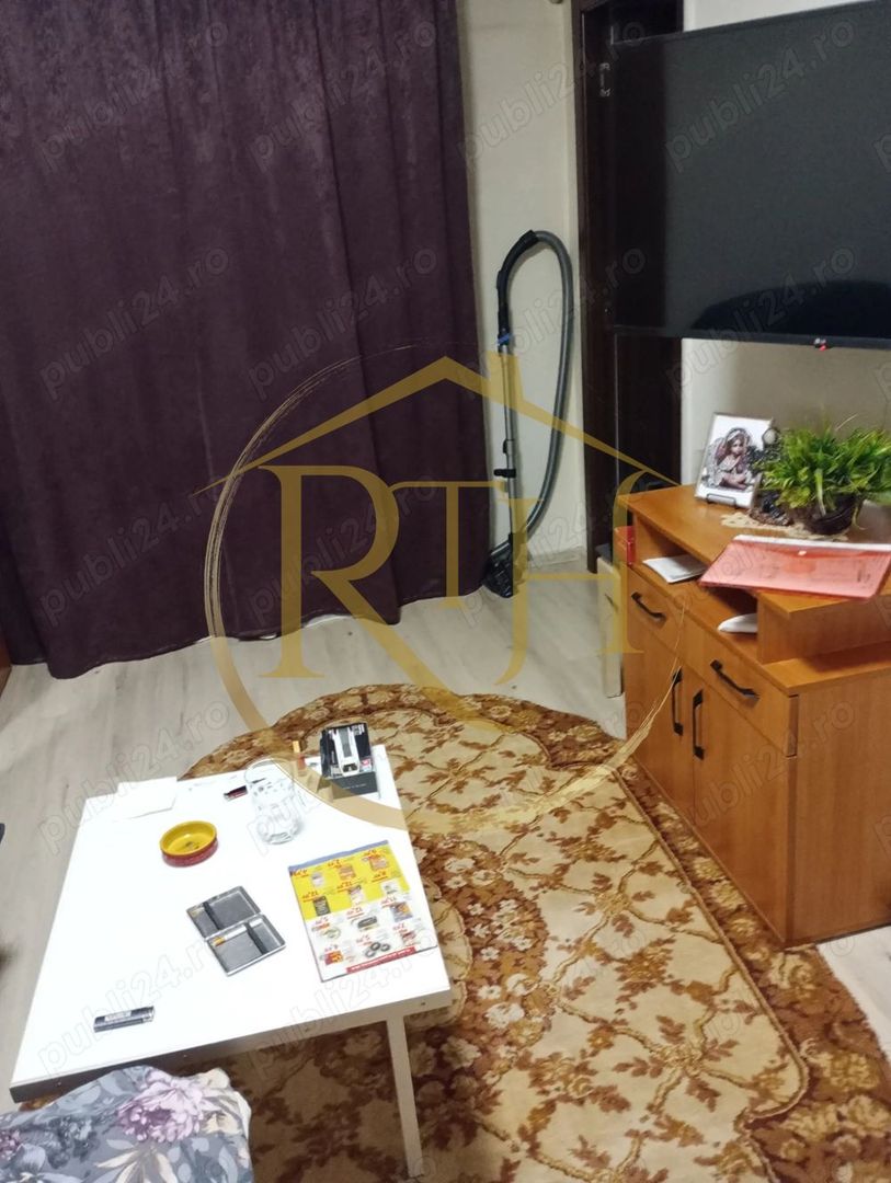 Oferim spre vanzare garsoniera, situata la etajul 2, zona Dambovita - Poză 2