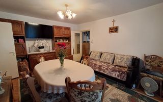 Apartament 2 camere | Etaj 1 | Zona Micro 16 - Poză 2