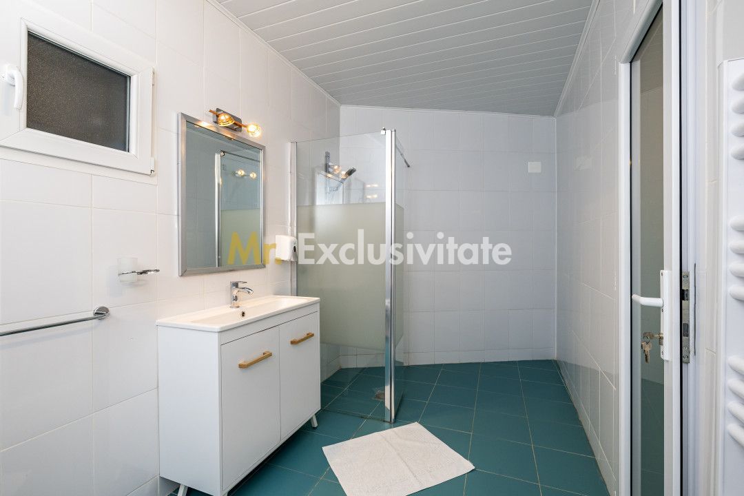 Motel, camping, piscina si lacuri de pescuit pe un teren de 49 285 mp - Poză 11