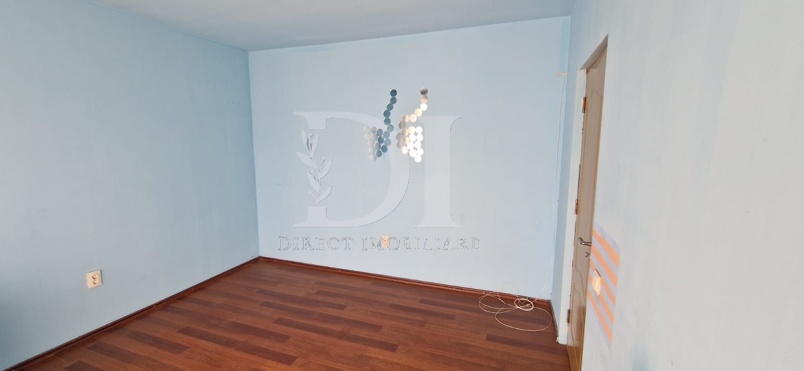 Apartament cu o camera -Eroilor Floresti - Poză 4