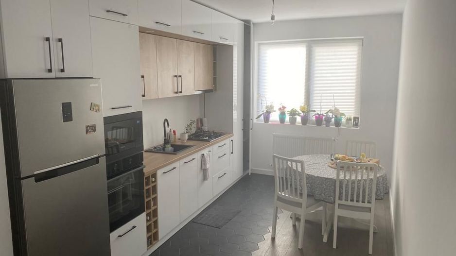 vila4cam2bai+parcare,mob-util complet/semicentral Popesti Leordeni - Poză 3