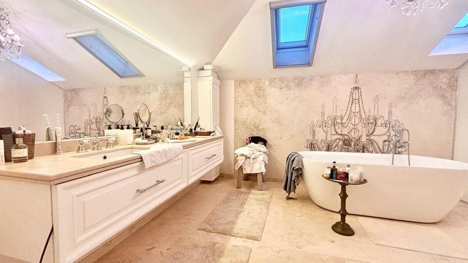 Vila ideala Birouri sau  Resedinta Ambasador/Clinica Lux zona Capitale - Poză 7