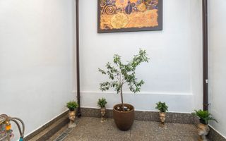 Casă / Vilă cu 4 camere de vânzare în Bucuresti - Poză 6