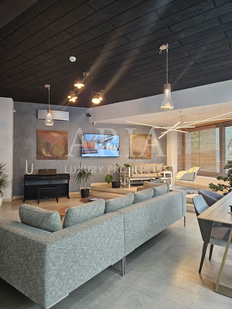 OFFICE SPACE - Poză 3