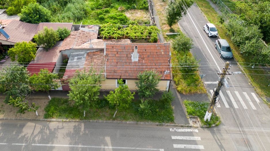 PREȚ REDUS! Casă cu 3 camere în Bujac - Poză 18