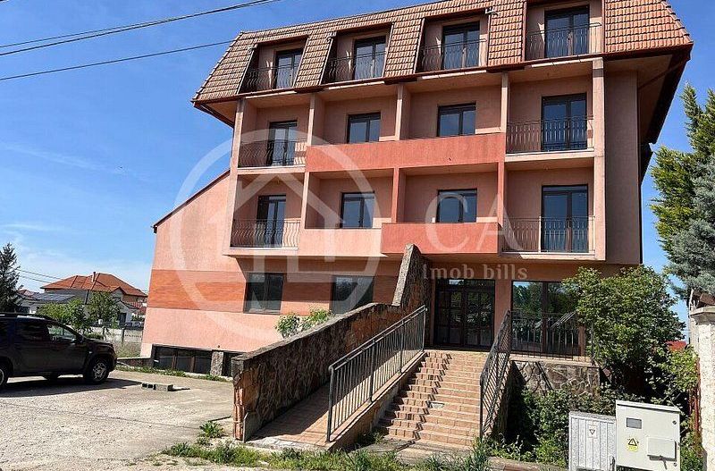 Pensiune turistica de vanzare in Sanmartin Bihor - Poză 1