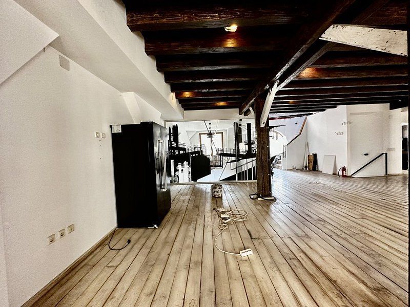 Birou inedit, complex în Piața Unirii - Poză 5