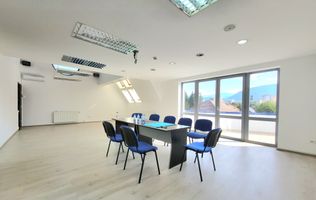 Spatiu de birouri la casa - 436 mp