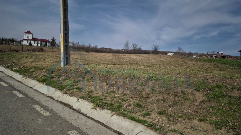 Teren de vanzare, Tomesti-Goruni, utilitați disponibile - Poză 3