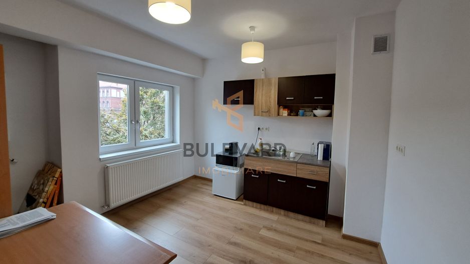 Spatiu birou in zona Teatrului national / Tribunal! - Poză 9