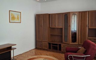 Casa de inchiriat cu 2 camere-Str Dorobantilor-Top Med - Poză 1