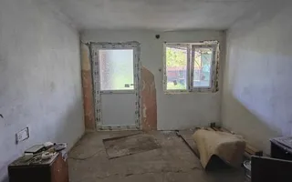 Casă cu teren generos în Dărmănești, DB– oportunitate pentru locuit/investitie - Poză 14