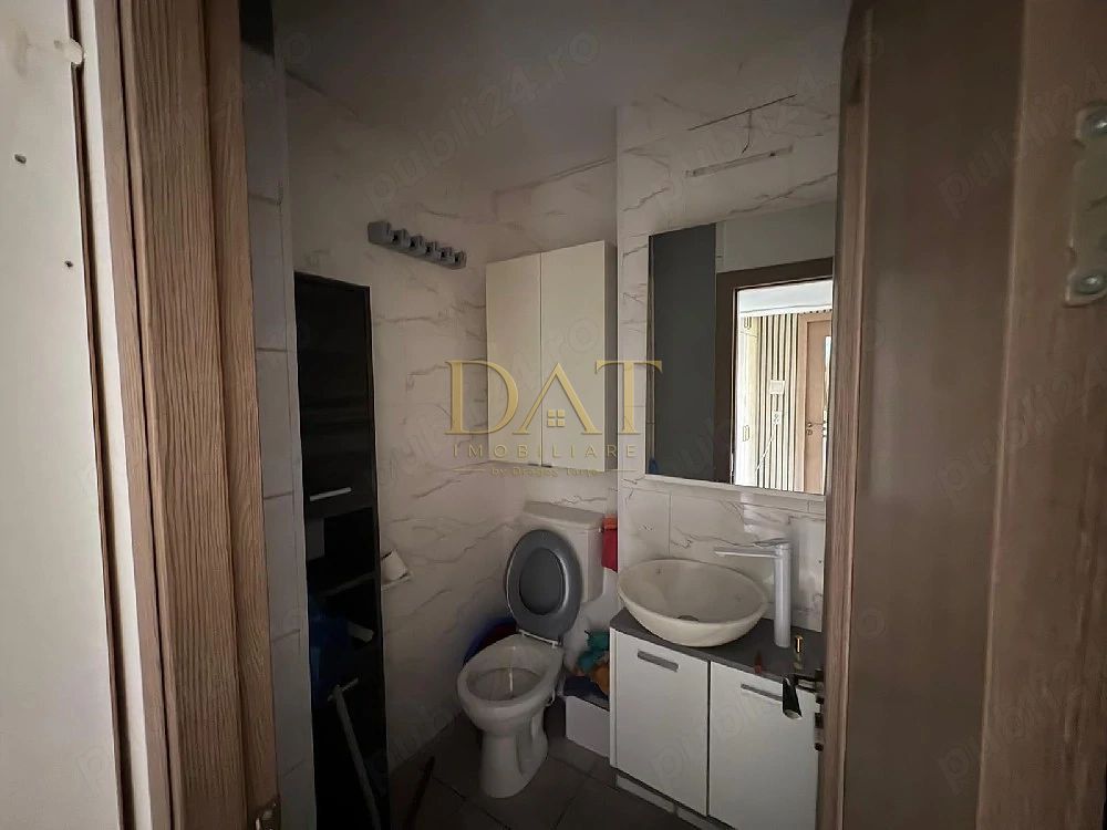 Apartament 3 camere | etaj intermediar |  zona Intre Lacuri - Poză 2