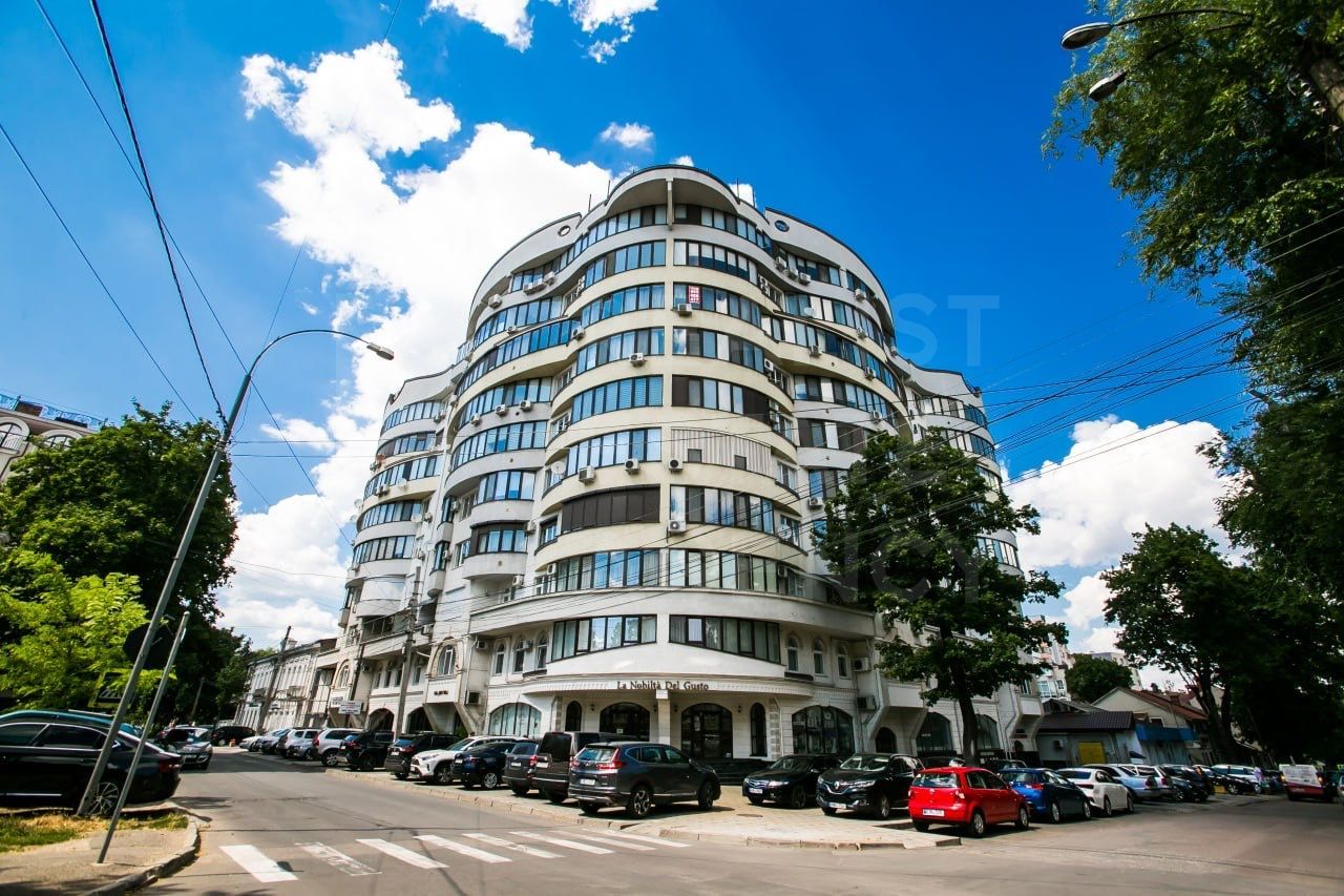 Chirie, apartament, 3 camere, Strada Sfatul Ţării, Centru - Poză 21