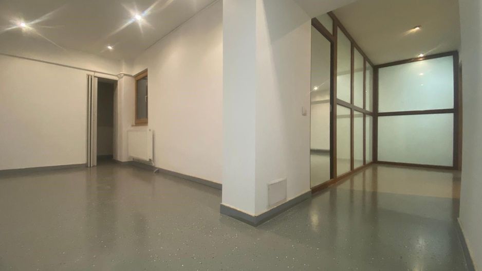 Apartament 4 camere-Ideal Birouri / Sediu Firmă – Etaj 1 – Comision 0% - Poză 9