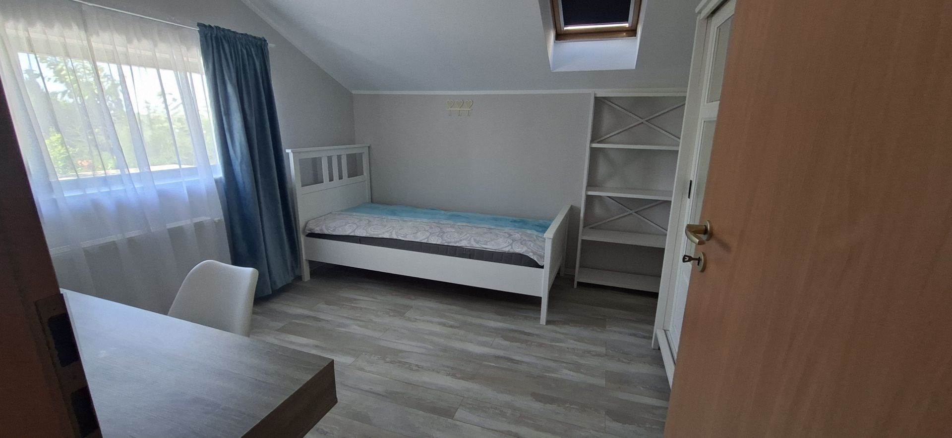 Casă de închiriat în Dumbravita – 3 dormitoare si garaj - Poză 22
