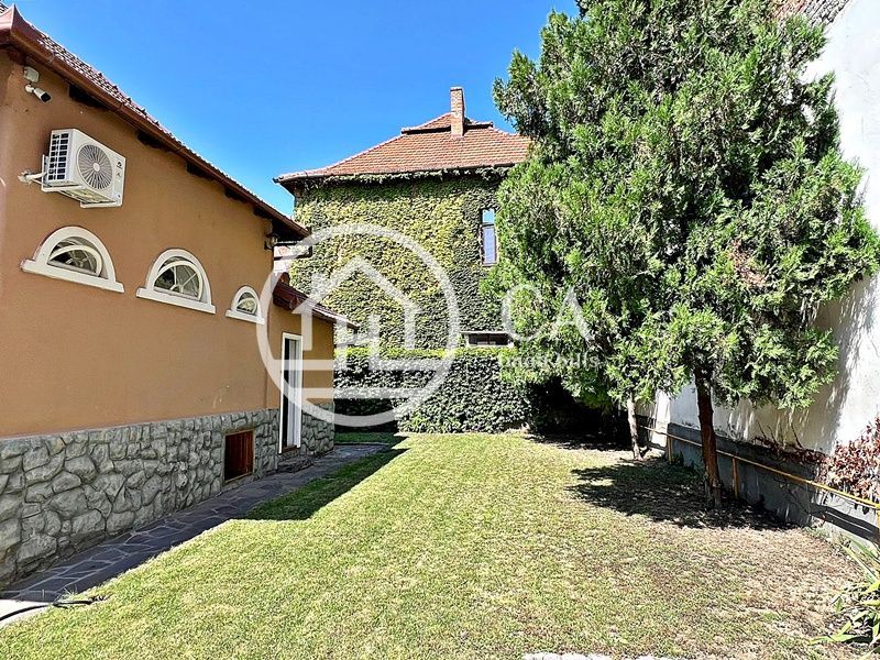 Casă de închiriat cu 3 camere în zona centrală,Oradea - Poză 16