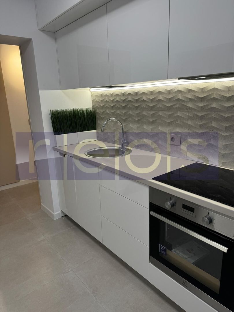 OPORTUNITATE | VANZARE 3 CAMERE LUX | 71 MP | NOU RENOVAT | PRIMAVERII - Poză 30