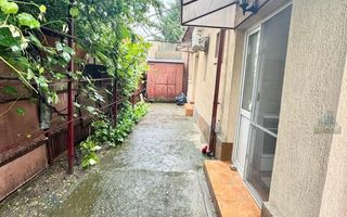 Casa de vanzare - Poză 1