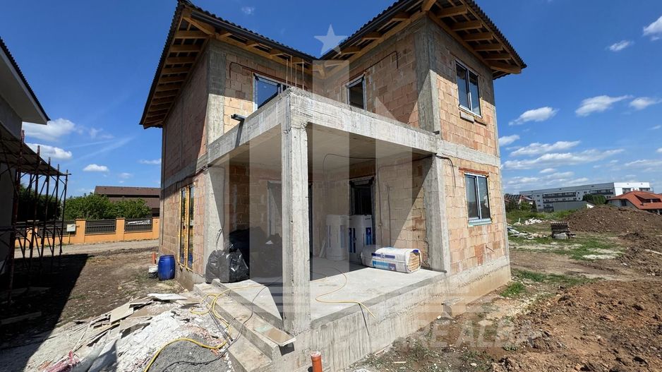 Casa individuala | P + 1 | 125 mp utili | 250 mp teren | Cetate - Poză 4