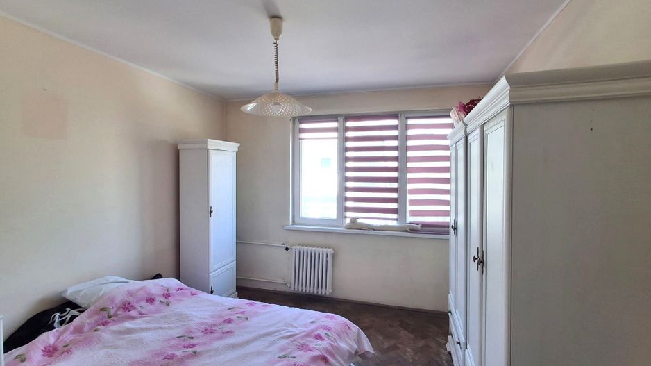 De Vanzare Apartament 2 Camere Pajura - Poză 4