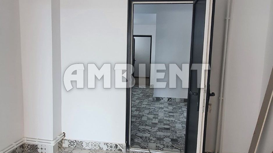 DE ÎNCHIRIAT - Spațiu comercial/birouri ULTRACENTRAL - 200 mp; - Poză 5