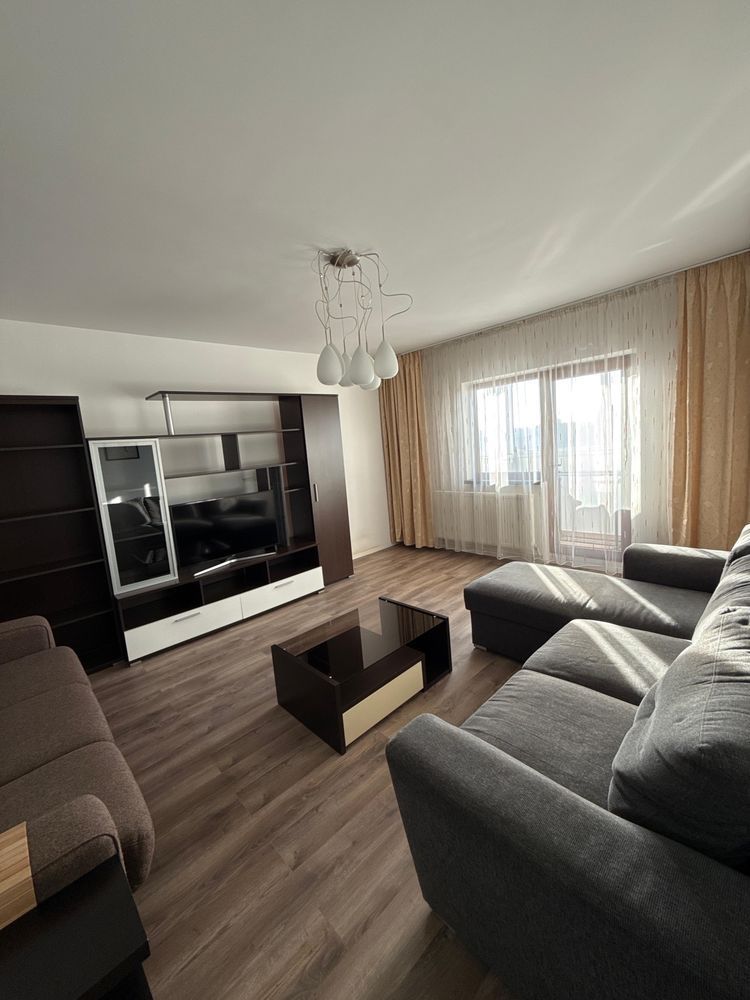 Închiriez apartament 3 camere, Mall Vitan, decomandat, mobilat, AC - Poză 1