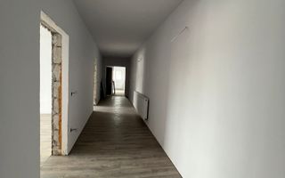 Apartament 3 camere, zona Turnisor - Poză 9