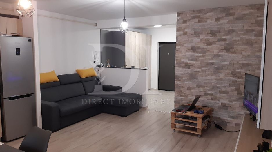 Apartament cu 2 camere-Zona Eroilor Floresti - Poză 5