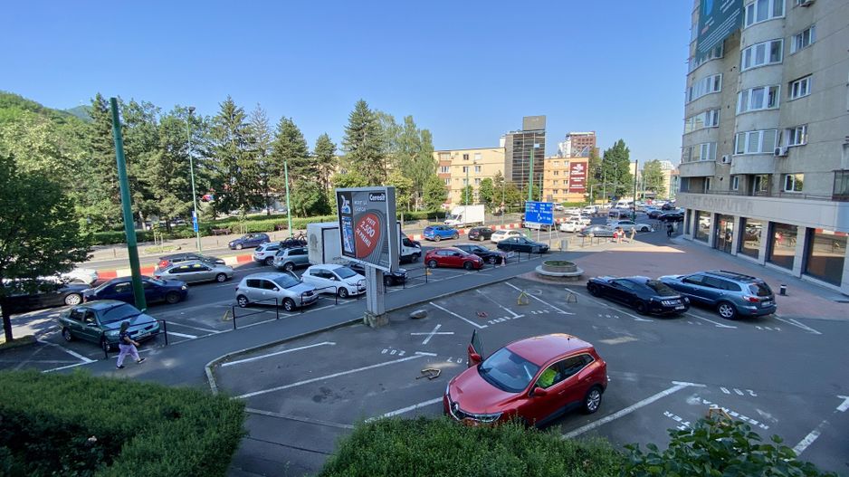 Apartament cu 3 camere in Centrul Civic - Poză 19