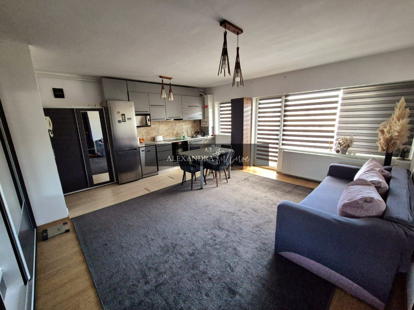Apartament la cheie | 2 camere | 52.8 MP | Parcare | Eroilor - Poză 1
