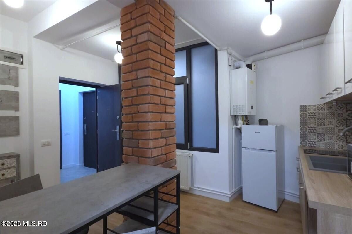 Centru - Bd Tomis 76, apartament cu 2 camere plus garsoniera separata! - Poză 24