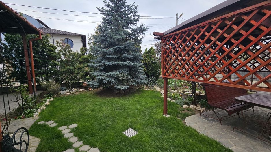 Vila spațioasă tip duplex – ideală pentru două familii Prundu, Pitești - Poză 5