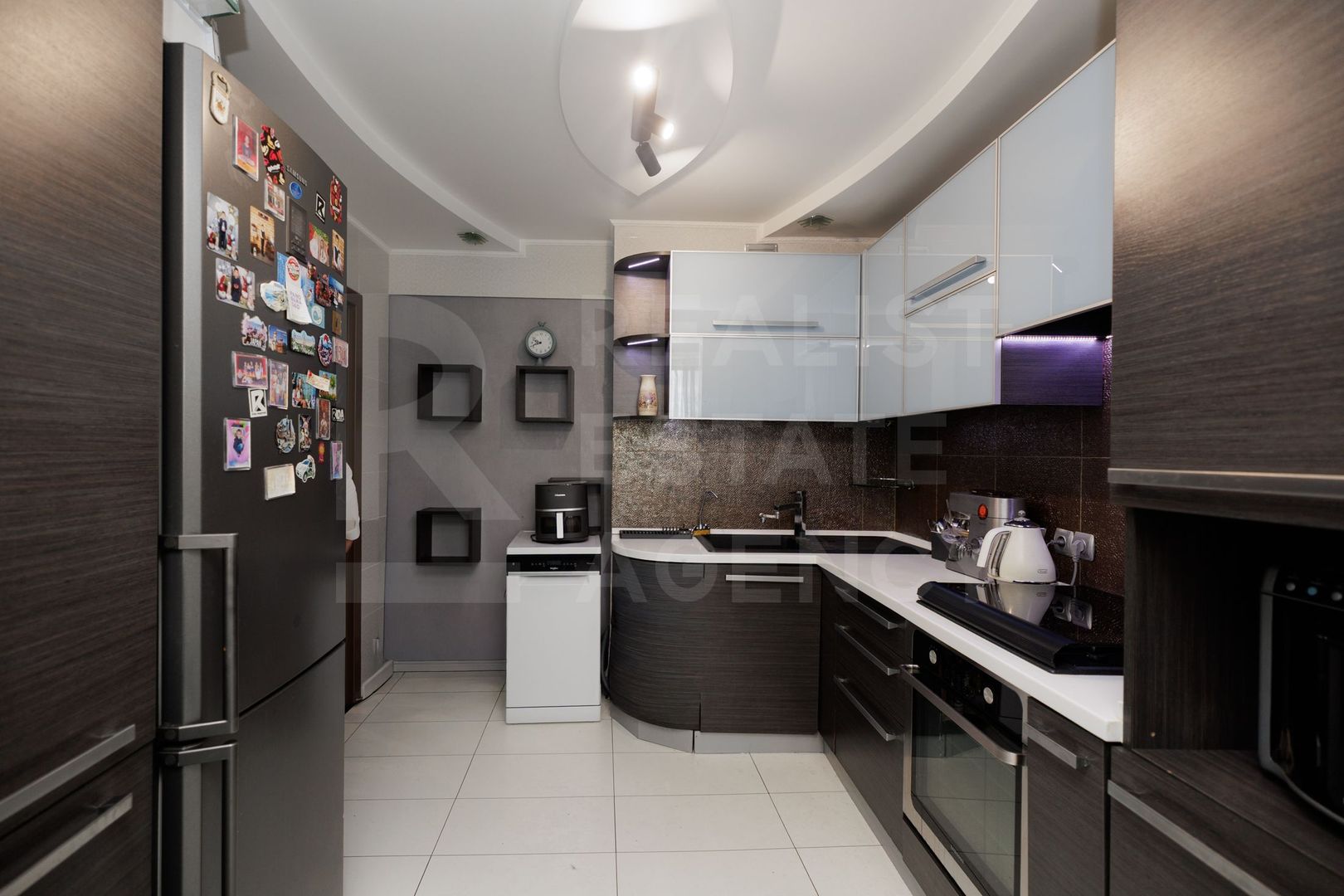 Vânzare apartament, 4 camere, bd. Dacia 60/5, Botanica - Poză 1