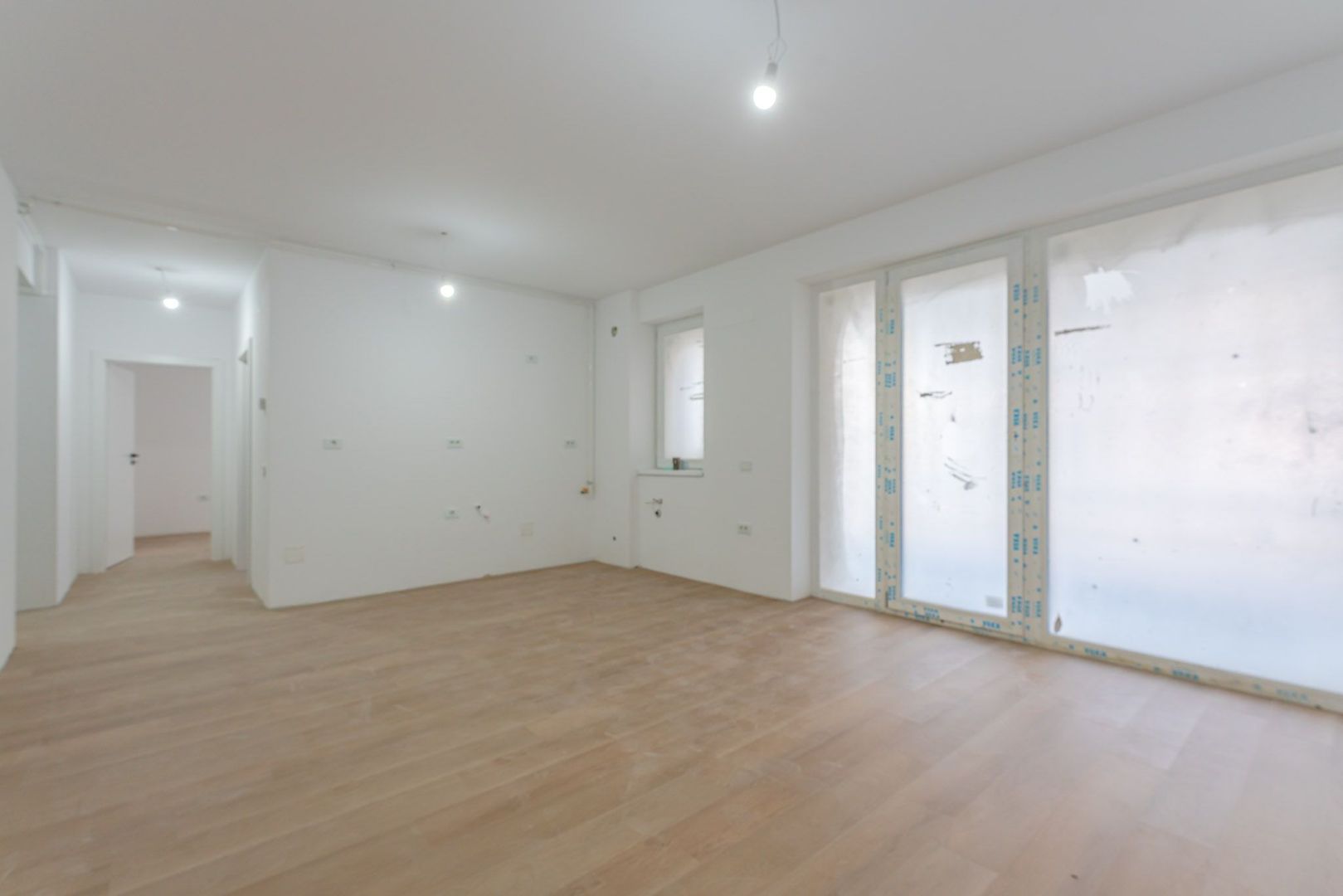 Apartament 2.5 Camere Sala Polivalentă | 61 mp Util + 10 mp Balcon - Poză 3