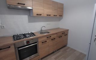Apartament de vanzare/ Zona Terra/ Floresti - Poză 1
