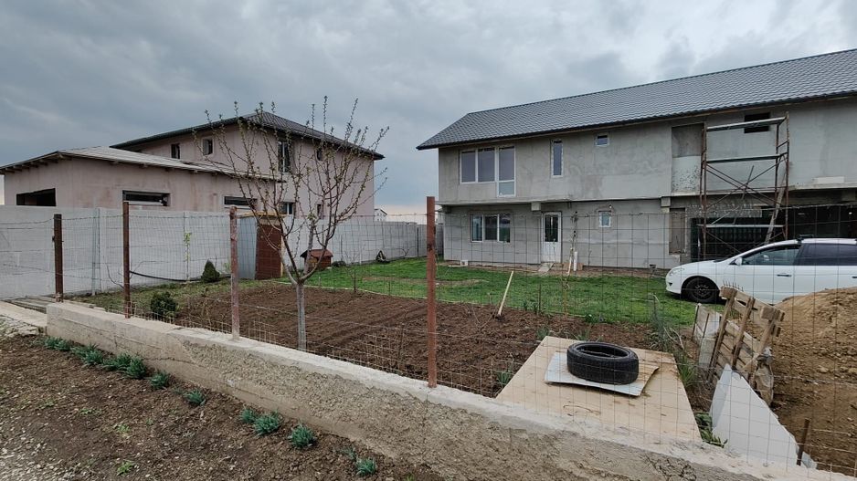 Duplex P+1+M, 251 mp utili, teren 340 mp – Domnești - Poză 3