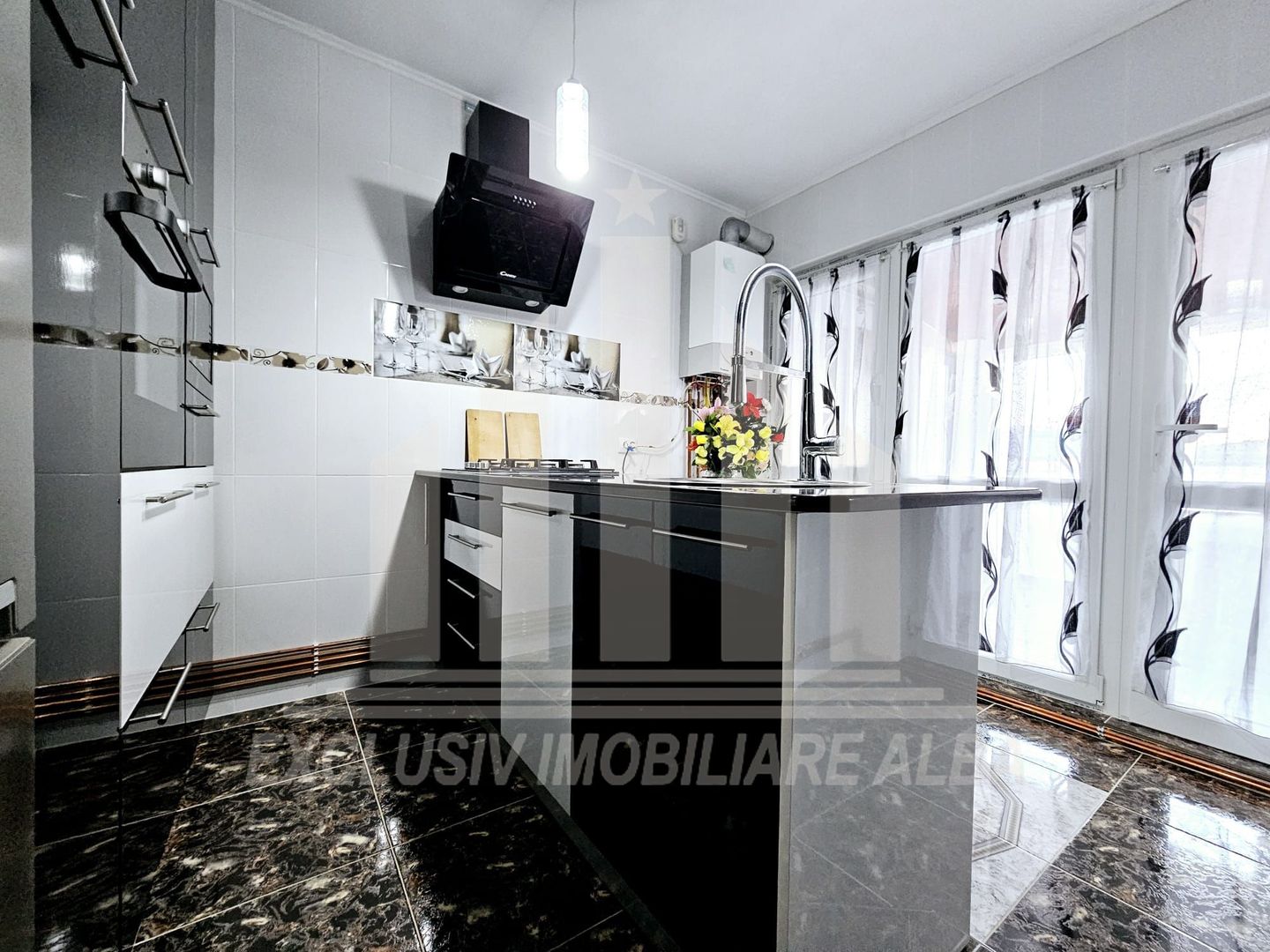 Casa individuala de vanzare in Barabant - Poză 5